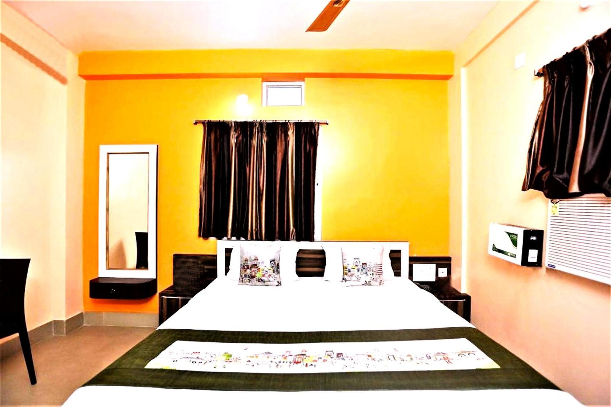 Goroomgo Krishna Residency Puri Near Sea Beach - Spacious Room With Excellent Service Awarded - Best Seller Bagian luar foto