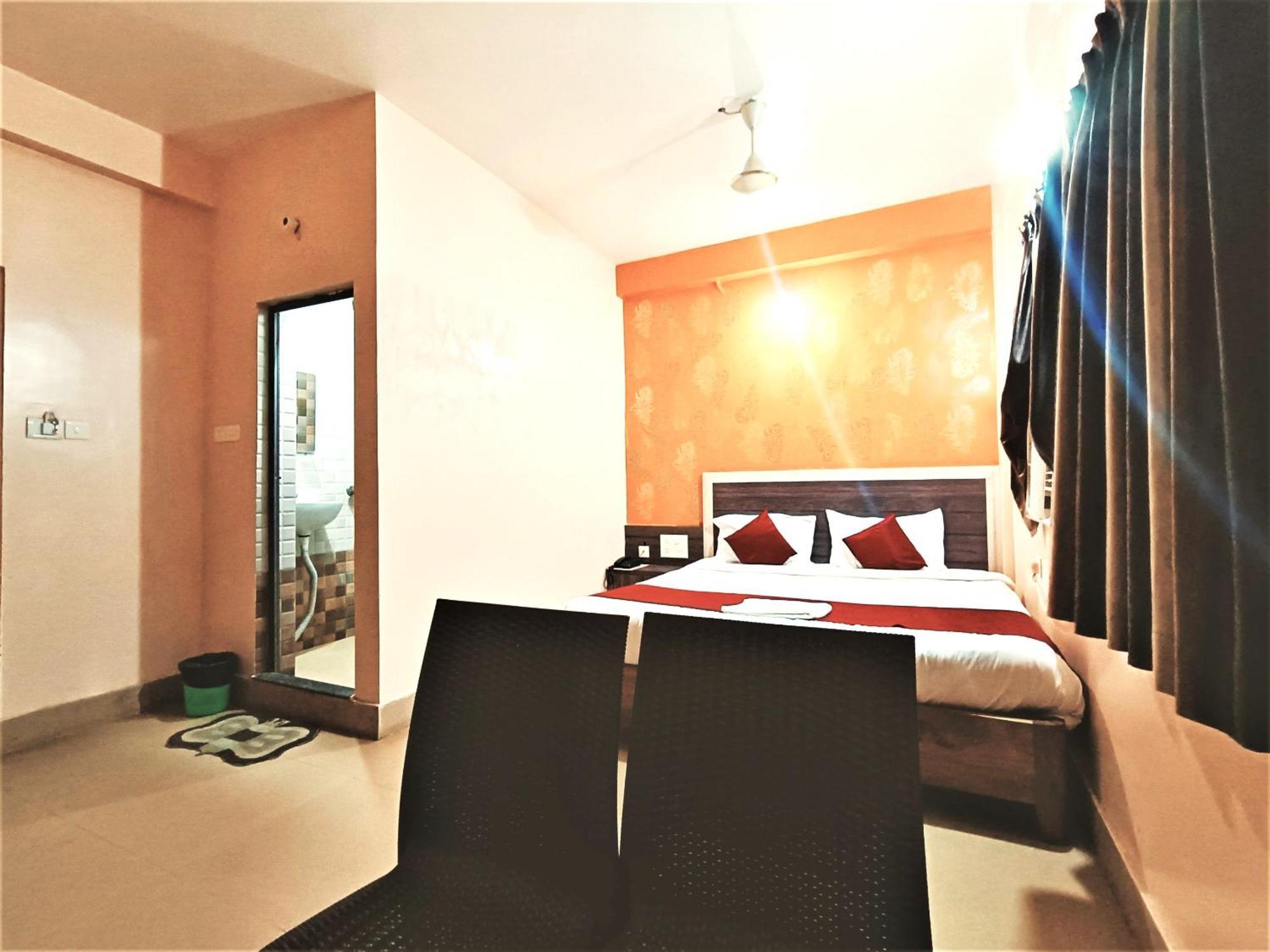 Goroomgo Krishna Residency Puri Near Sea Beach - Spacious Room With Excellent Service Awarded - Best Seller Bagian luar foto